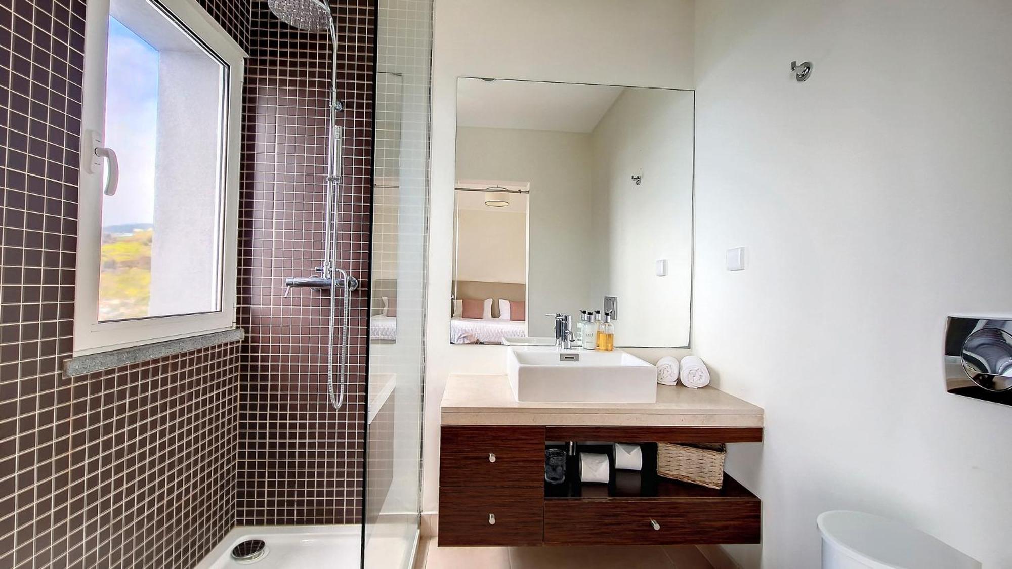 Villa Laura By Lovelystay Calheta (Madeira)